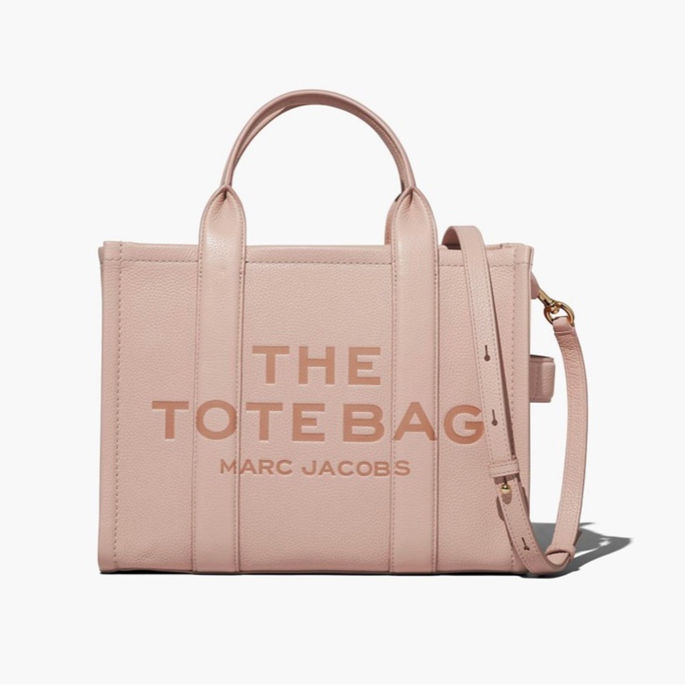 NWT The leather medium tote bag by Marc Jacobs